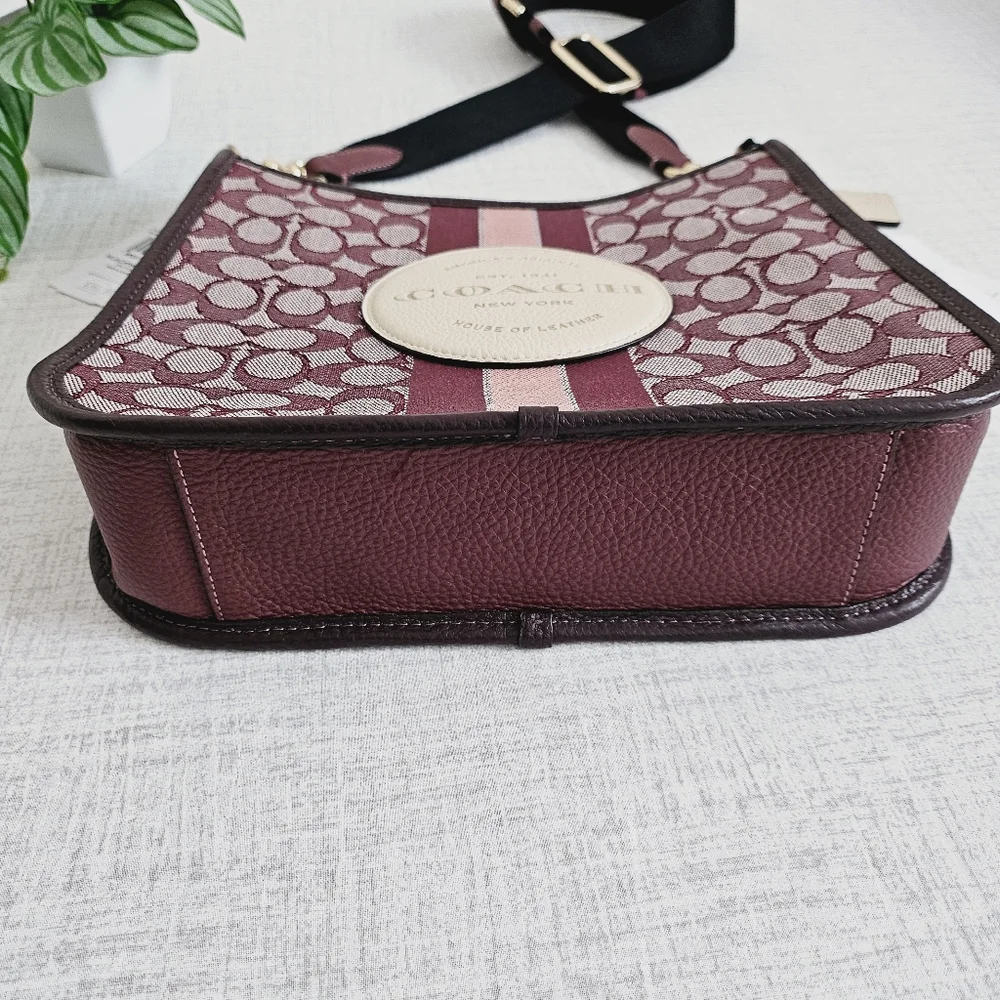 🆕COACH Dempsey File Bag In Signature Jacquard With Stripe And Coach Patch CA195 - Picture 6 of 12